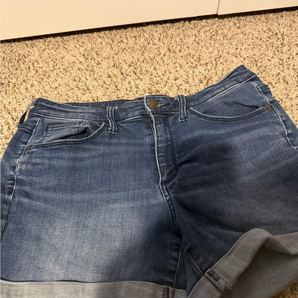 Stylish Blue Denim Shorts